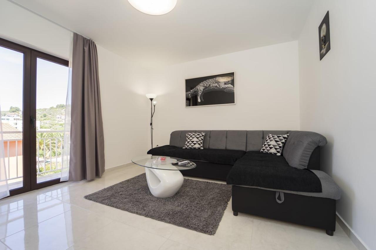 Apartman Tessa เวลาลูกา ภายนอก รูปภาพ